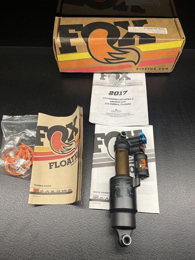 FOX Float X2 rozteč 212mm!!! TREK SLASH