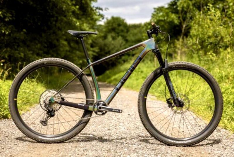 PELLS Duke Elite 2022 full carbon vel. XL záruka 20měsíců stav jako nové