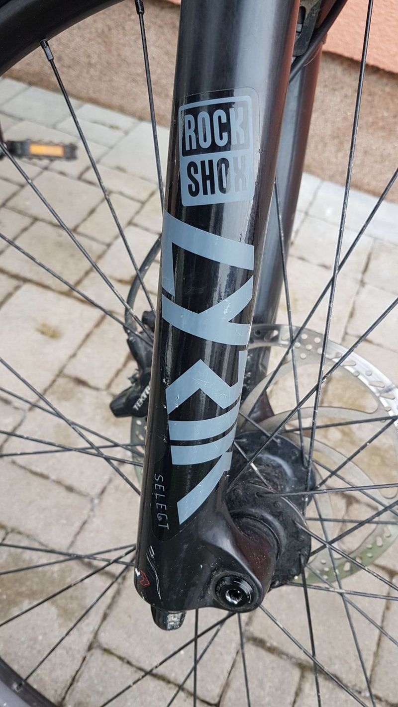 GT Force COMP M (168 -178cm) 27,5" 160/150mm