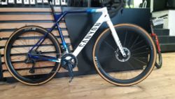 Canyon Inflite CF SLX 9 TEAM