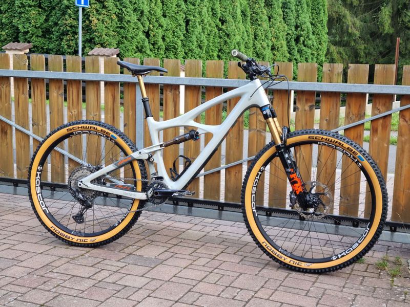 IBIS Mojo 4 Mullet - Fox Factory - Shimano XT - Kola Kastar - Velikost "L"