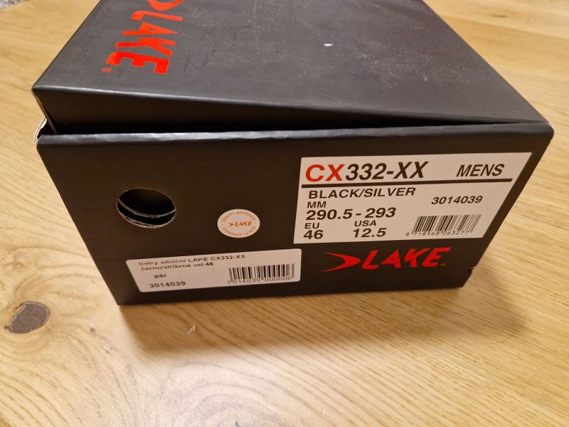 Lake CX332 X-wide