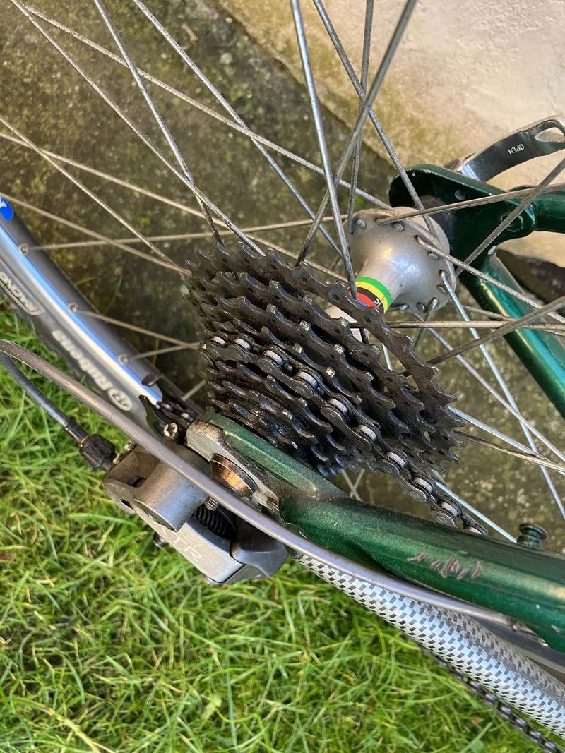 Prodám Retro MTB kolo MONGOOSE IBOC carbon 26“. Velikost asi L