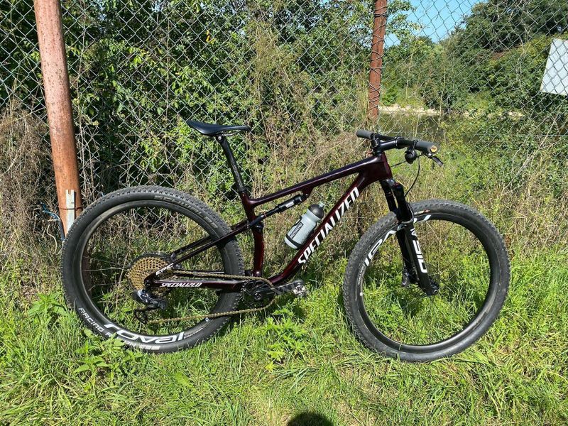 Specialized epic 2021, Axs, vel. M. Váha 9.9kg