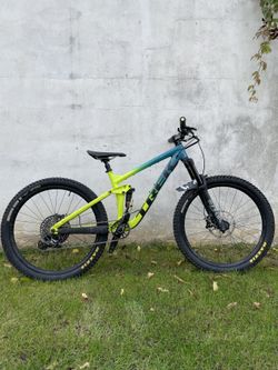 Trek Remedy 8