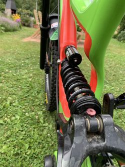 Specialized demo 8