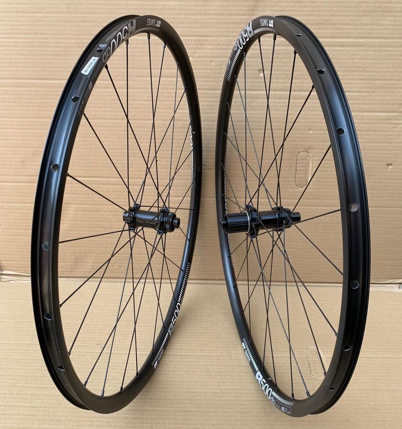 Kola gravel-road DT SWISS R 500, JAVAX R519 CL Disc Tubeless 24/24 - 1695g