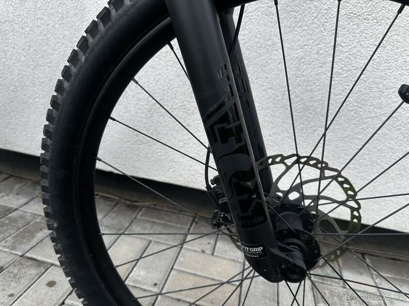Celoodpružený TREK Fuel EX 8 Gen 5 2022 1000km velikost XL, ZÁRUKA NA RÁM