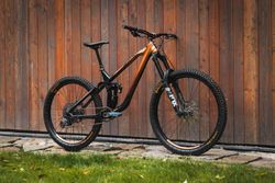 NS Bikes DEFINE 180/170mm, mullet, FOX 38, záruka