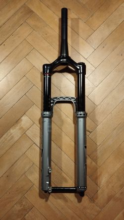 Prodám RS Pike Ultimate 160mm 27,5" v super stavu 