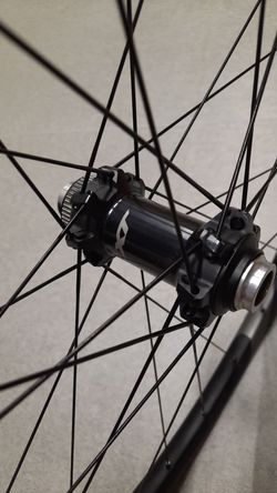 Zapletená kola Shimano XT WH- M8100 Micro spline