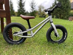Prémiové odrážedlo Early Rider