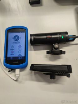 Sada Garmin EDGE 1030 plus, svítilna a power banka 