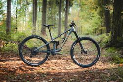 Norco Sight C2 SRAM - vel. M, Karbon