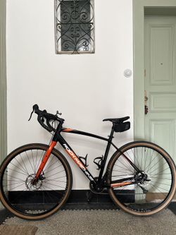 Prodám gravel značky rock Machine, najeto 1500km 