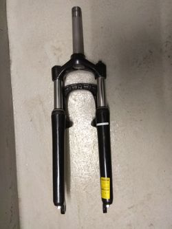 Odpružená vidlice 24" SR Suntour XCT JR 25,4/180 závit