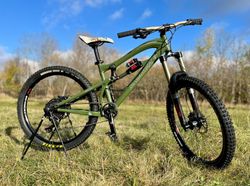 Prodám Santa Cruz Nomad