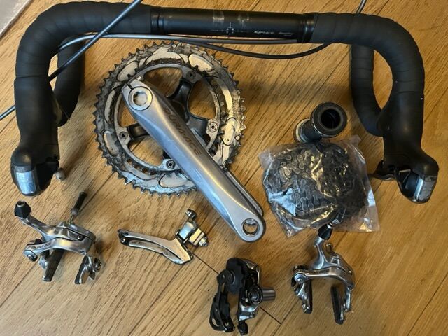 Kompletní sada Shimano Dura-Ace typ 7800, 2x10s