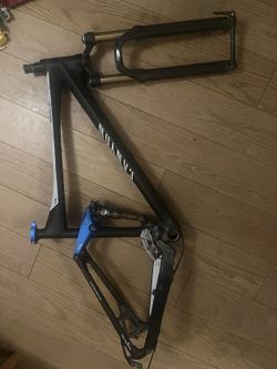 Canyon Nerve AL + vidlice FOX Float CTD
