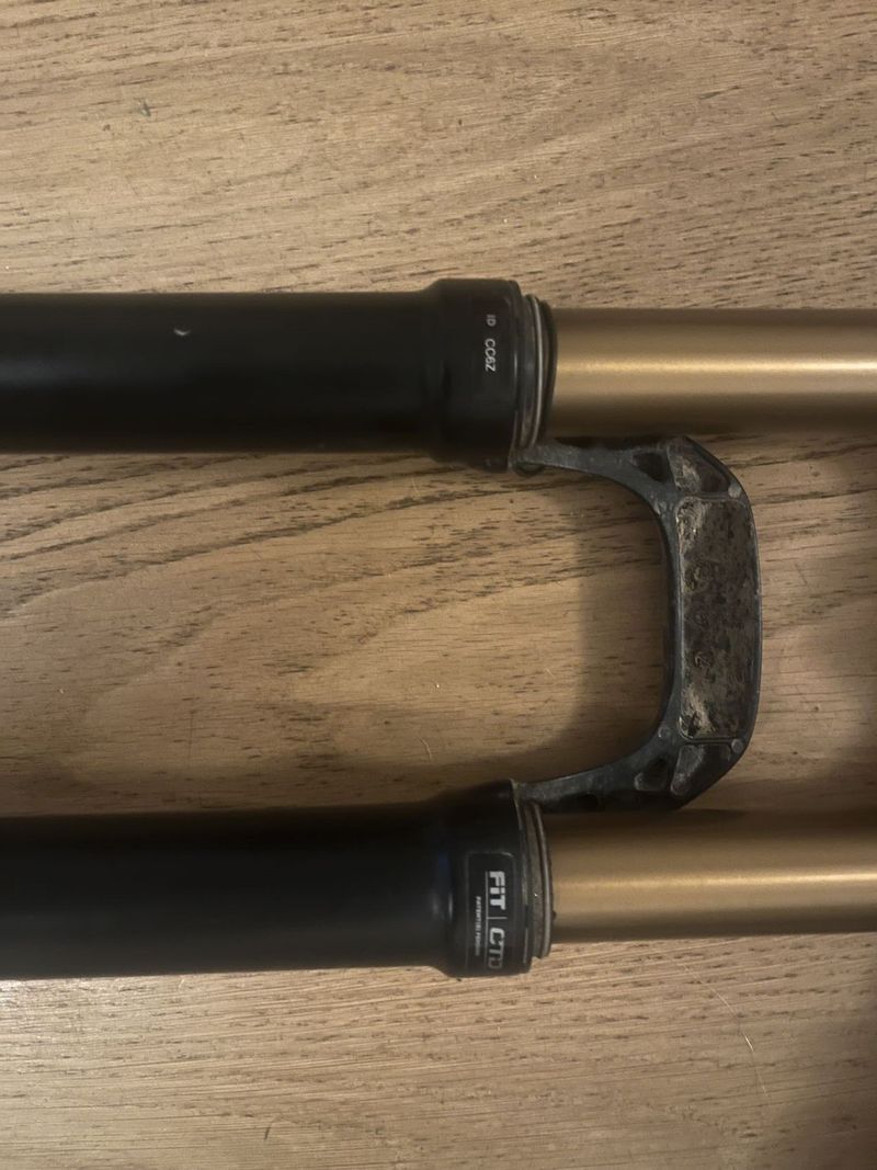 Canyon Nerve AL + vidlice FOX Float CTD