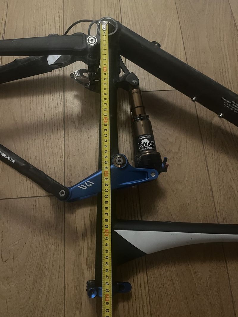 Canyon Nerve AL + vidlice FOX Float CTD