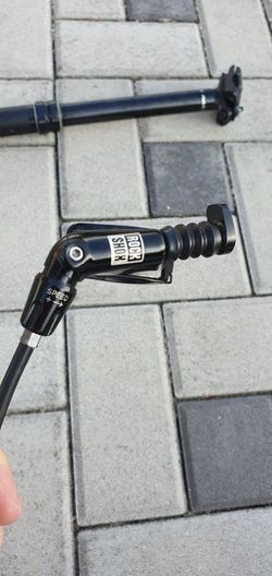 Teleskopická sedlovka ROCK SHOX Reverb Stealth