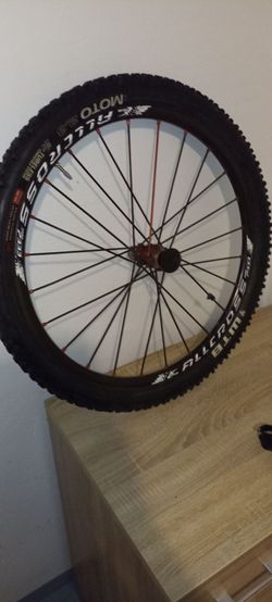 Prodám zadní kolo Remerx AllCross