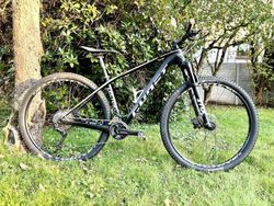 Ghost Lector 3.9 vel. S najeto 500km