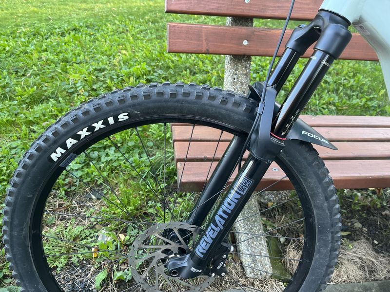 Focus Jam 6.8. - Sram GX Lunar / po servise vč. odpružení / folie na rámu