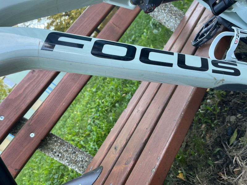 Focus Jam 6.8. - Sram GX Lunar / po servise vč. odpružení / folie na rámu