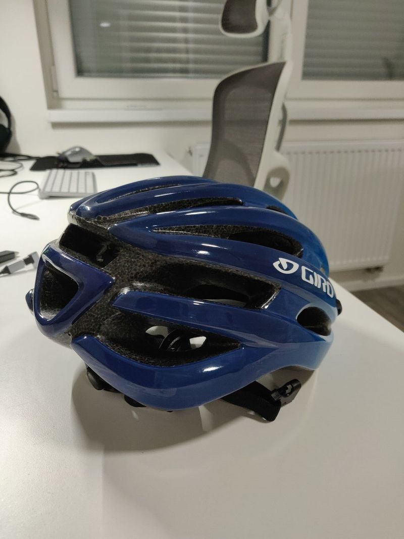 Cyklistická helma Giro Angon, modrá vel. L