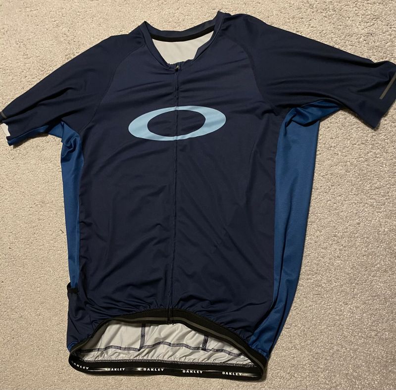 Oakley ICON Jersey 2.0