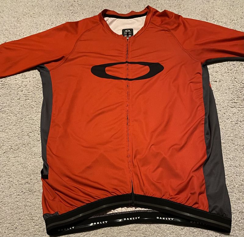 Oakley ICON Jersey 2.0