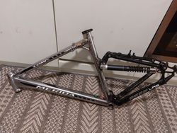 Celoodružený rám Merida Mission Comp vel. L na 26"