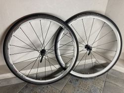 Silniční zapletená kola SHIMANO WH-RS31 