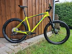 Specialized Fuse Expert 6Fattie Trailové kolo