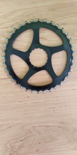 převodník race face 36z
