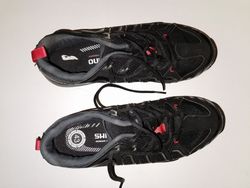 Tretry Shimano MT34