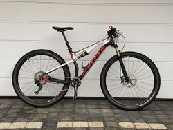 ZAMLUVENO Prodám vytuněný Scott Spark vel. M (170-180 cm)