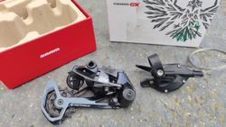 Přehazovačka SRAM GX Eagle Lunar 12 rychlostí + řazení SX