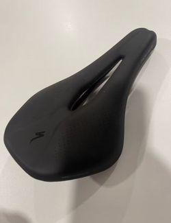 Sedlo Specialized power 143mm