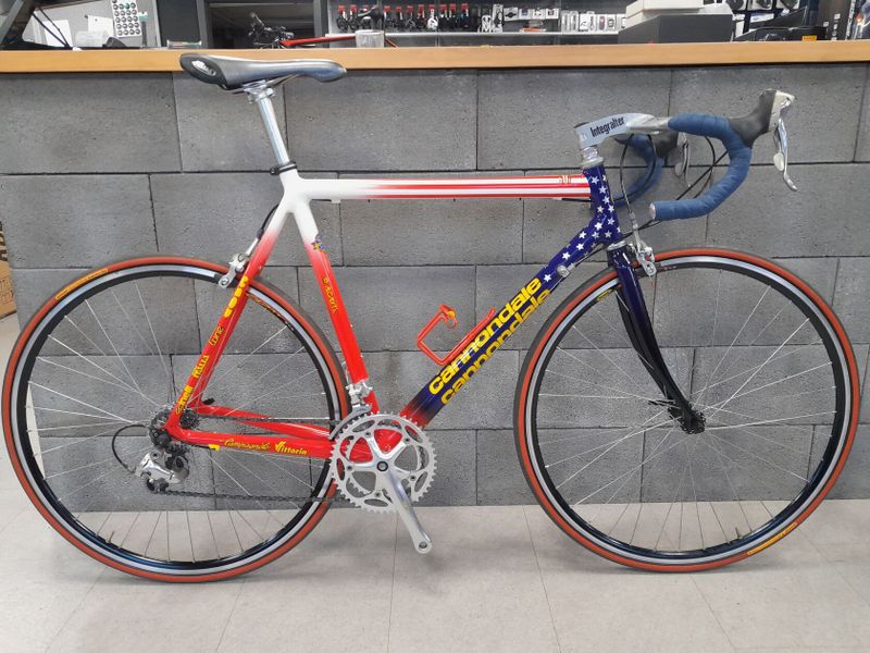 1996-1998 Cannondale Road USA, Cinelli Integralter (velikost 56)