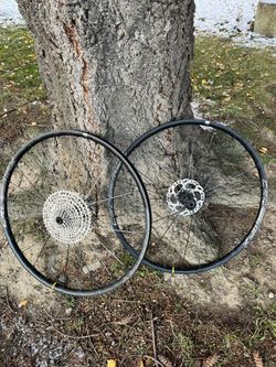 zapletená carbonová kola mavic crossmax