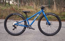 juniorské závodní kolo 26" RB Kid Ultralight 1x11 GX/DUKE Lucky Star Ultra 2024