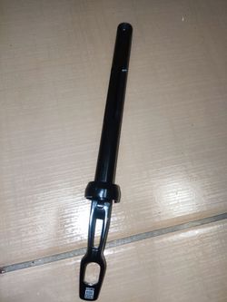 Pevná osa RockShox Maxle Lite Boost 15x110 mm