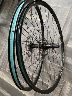 Boost kola Bontrager 29"
