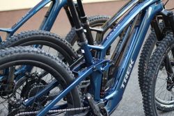 TREK Fuel EXE 9.8 - demo kola - testovačky v top stavu - velikosti M a L