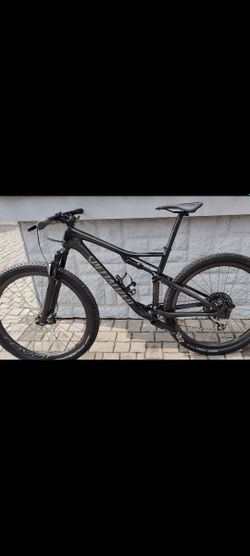 Specialized Epic expert karbon brain vel.L
