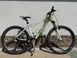 GHOST dívčí/dámské horské kolo vel.S 26"