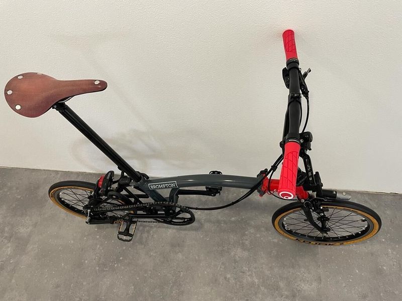 Brompton CHPT3 V1 limited